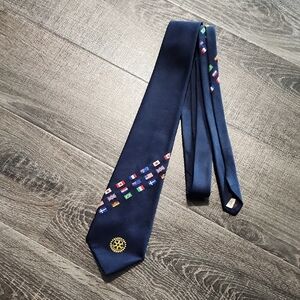 🎉 Rotary International 'Flags' Necktie 🎉
